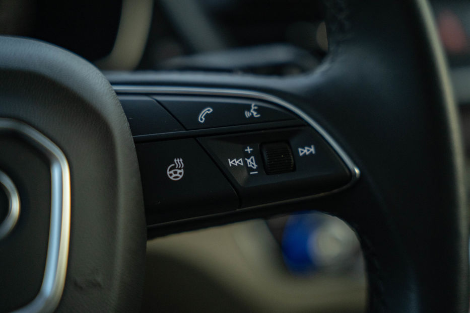 Продам Audi Q5 Premium Plus 2021 года в Черновцах