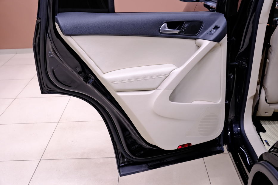 Продам Volkswagen Tiguan 2014 года в Одессе
