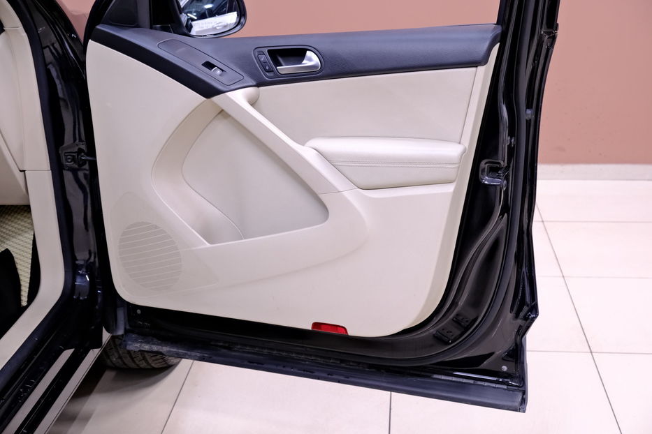 Продам Volkswagen Tiguan 2014 года в Одессе