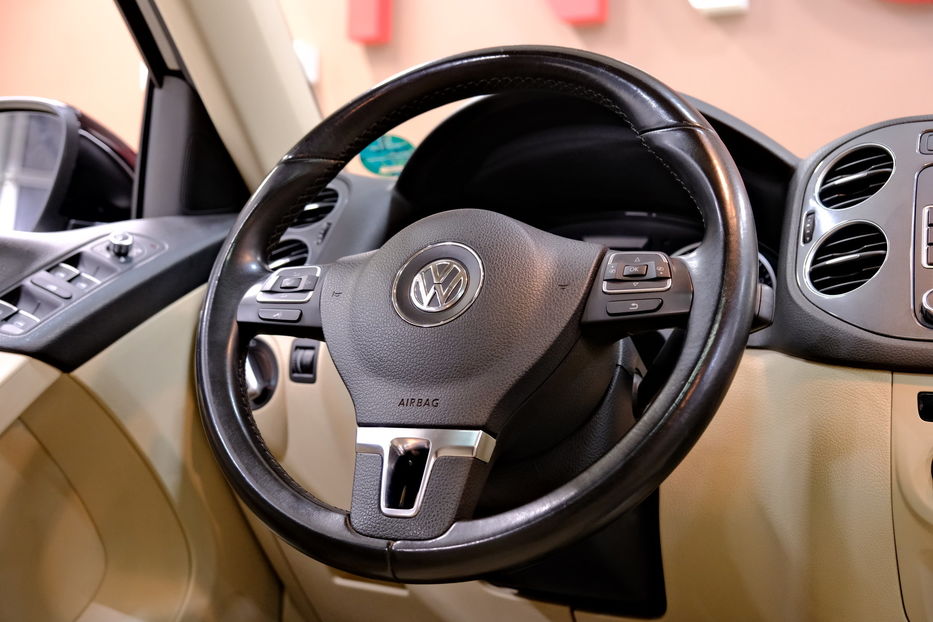 Продам Volkswagen Tiguan 2014 года в Одессе
