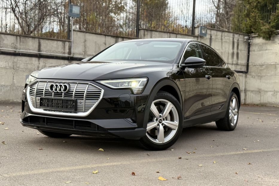 Продам Audi E-Tron Sportback 50 авто у Рівному 2022 года в Ровно