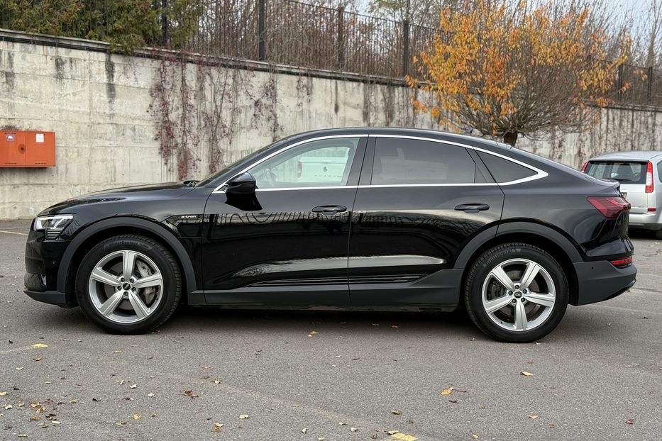 Продам Audi E-Tron Sportback 50 авто у Рівному 2022 года в Ровно