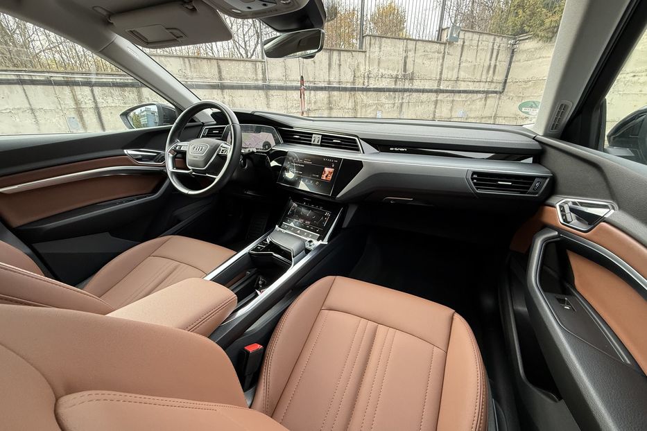 Продам Audi E-Tron Sportback 50 авто у Рівному 2022 года в Ровно