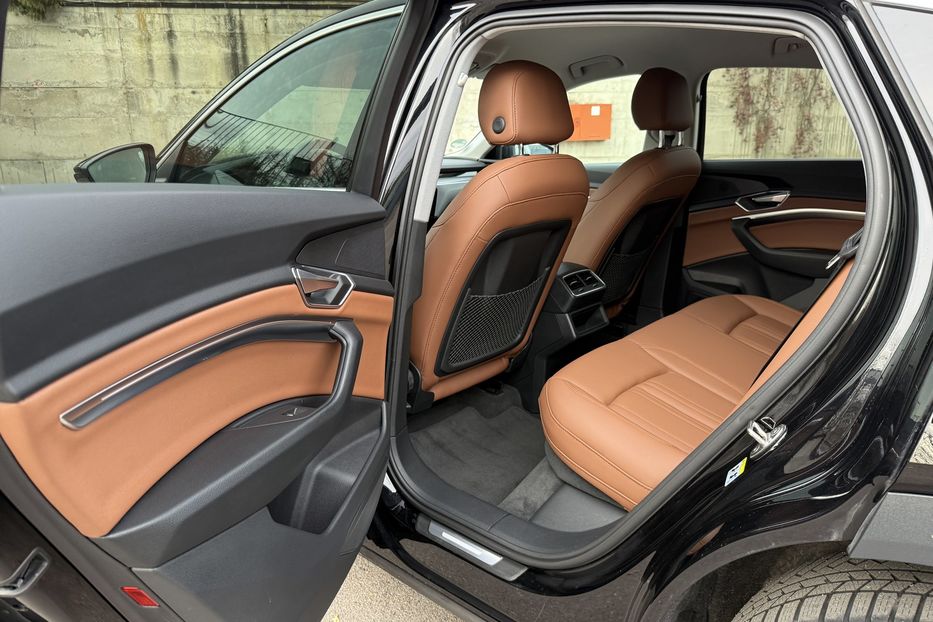 Продам Audi E-Tron Sportback 50 авто у Рівному 2022 года в Ровно