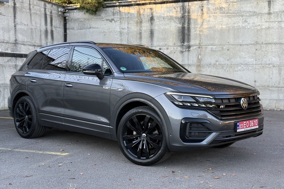 Продам Volkswagen Touareg R-line авто в Рівному 2021 года в Ровно