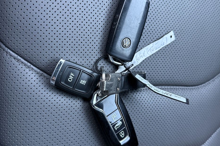 Продам Volkswagen Touareg R-line авто в Рівному 2021 года в Ровно