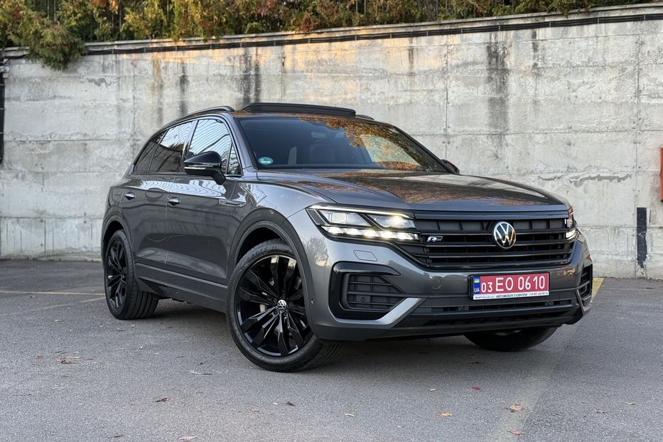 Продам Volkswagen Touareg R-line авто в Рівному 2021 года в Ровно