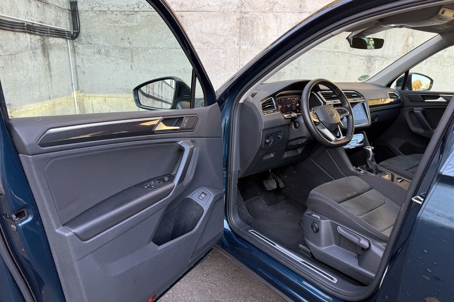 Продам Volkswagen Tiguan Elegance авто в Рівному 2021 года в Ровно