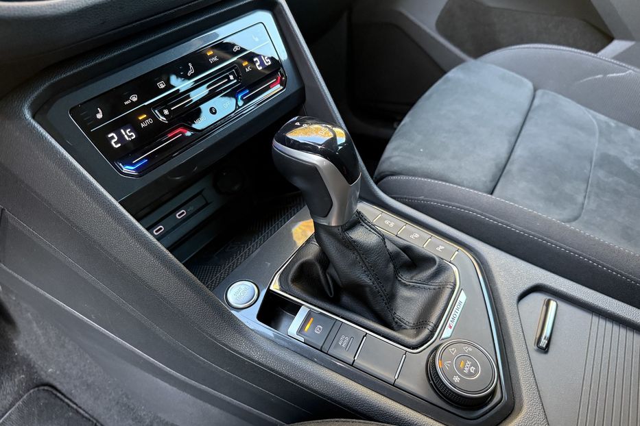 Продам Volkswagen Tiguan Elegance авто в Рівному 2021 года в Ровно