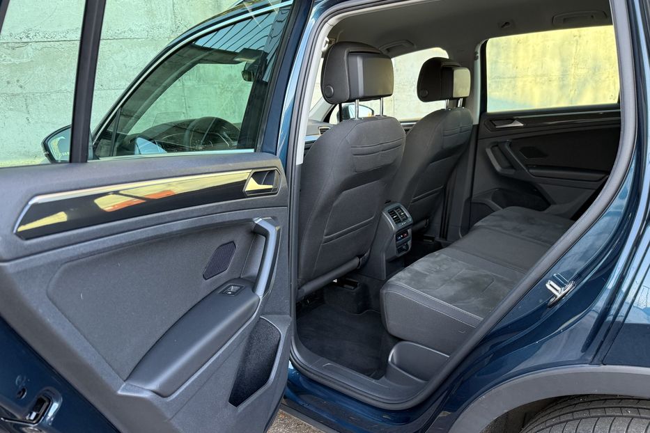 Продам Volkswagen Tiguan Elegance авто в Рівному 2021 года в Ровно