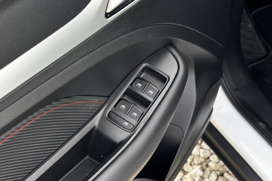 Продам MG ZR ZS EV авто у Львові  2022 года в Львове