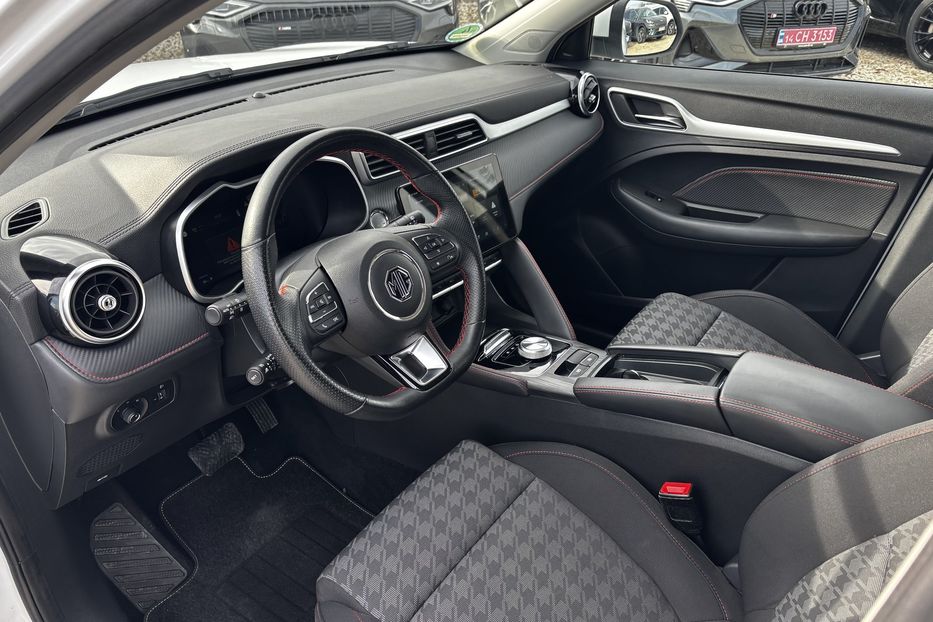 Продам MG ZR ZS EV авто у Львові  2022 года в Львове