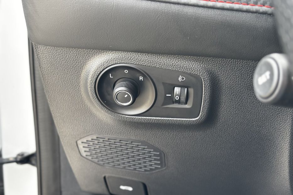 Продам MG ZR ZS EV авто у Львові  2022 года в Львове