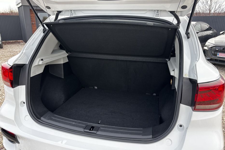 Продам MG ZR ZS EV авто у Львові  2022 года в Львове