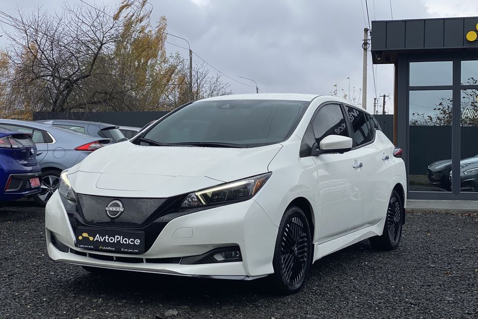 Продам Nissan Leaf 62 квт 2023 года в Луцке