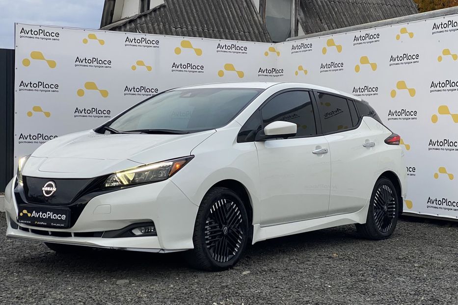 Продам Nissan Leaf 62 квт 2023 года в Луцке