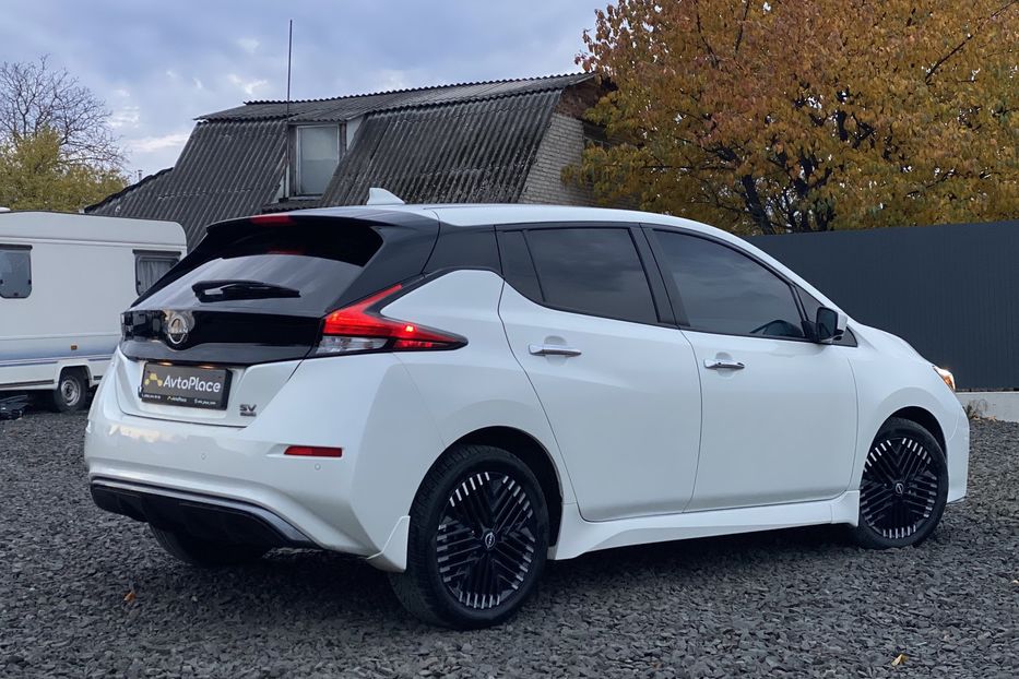 Продам Nissan Leaf 62 квт 2023 года в Луцке