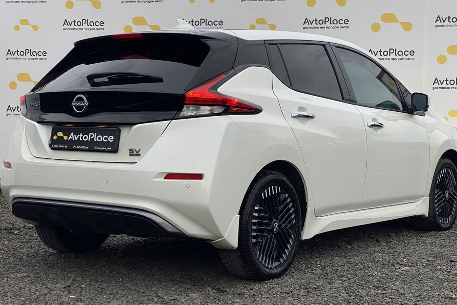 Продам Nissan Leaf 62 квт 2023 года в Луцке