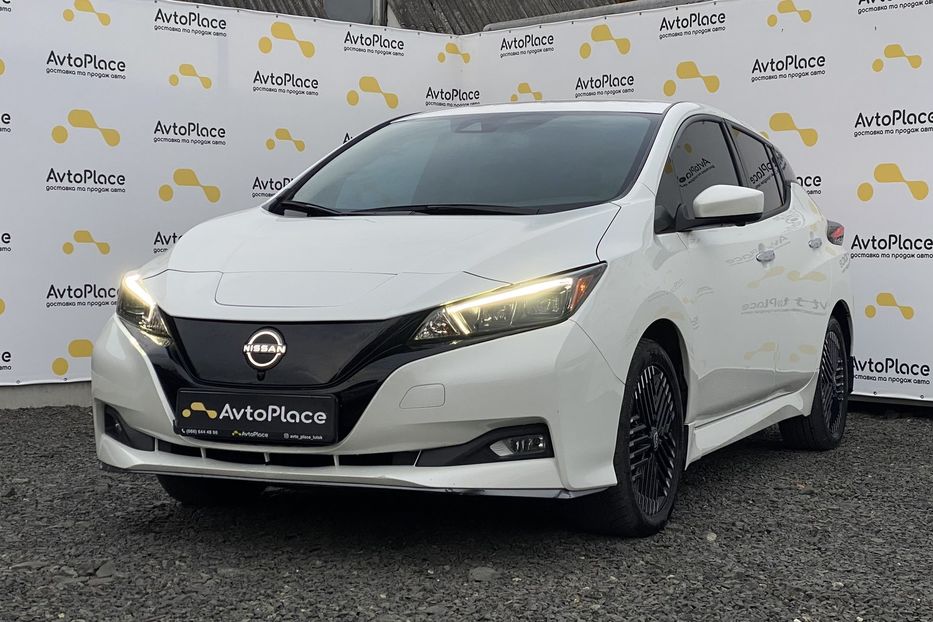 Продам Nissan Leaf 62 квт 2023 года в Луцке