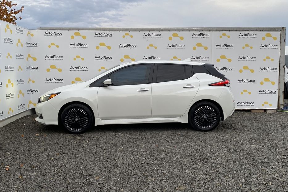 Продам Nissan Leaf 62 квт 2023 года в Луцке