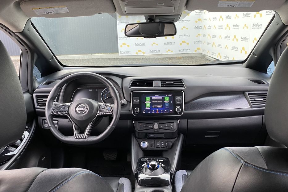 Продам Nissan Leaf 62 квт 2023 года в Луцке