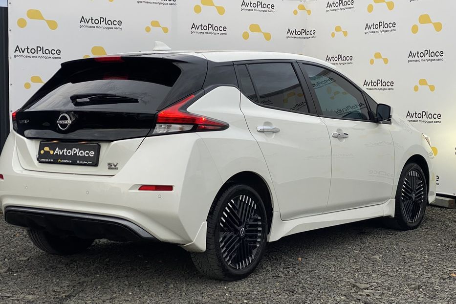 Продам Nissan Leaf 62 квт 2023 года в Луцке