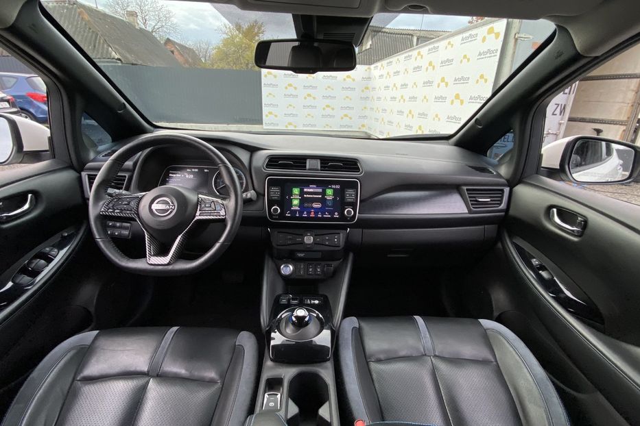 Продам Nissan Leaf 62 квт 2023 года в Луцке