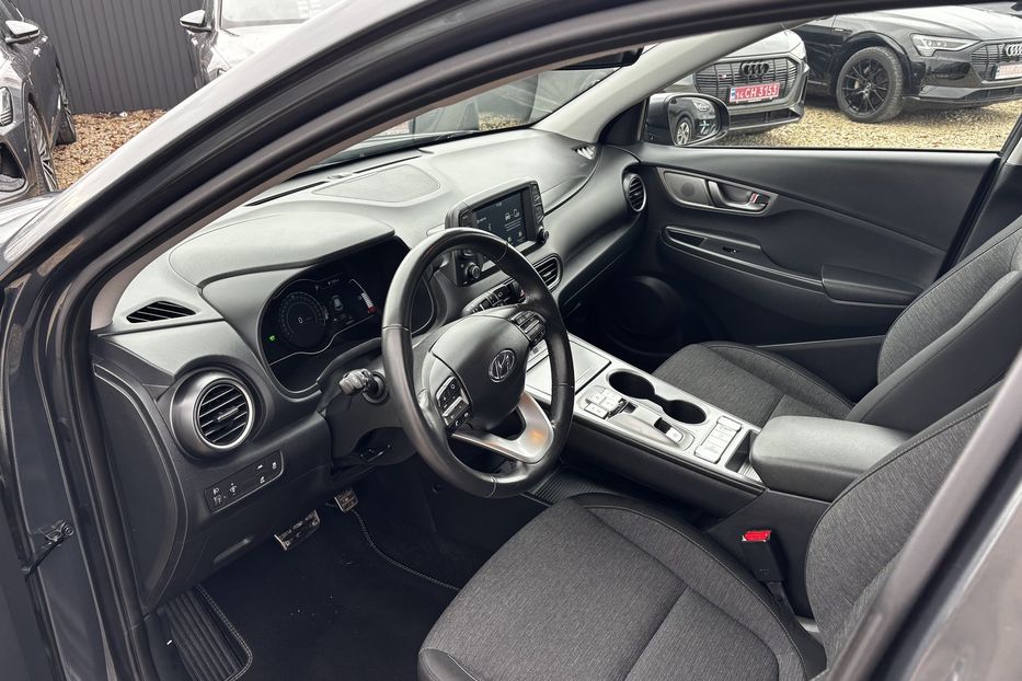 Продам Hyundai Kona 39.2 KW авто у Львові  2020 года в Львове