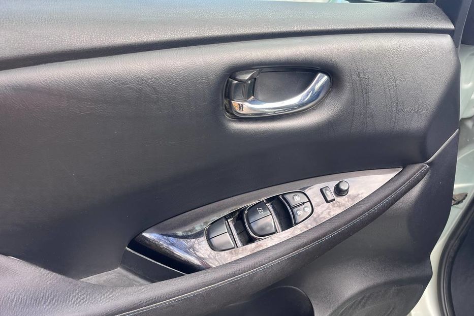 Продам Nissan Leaf 2018 года в Черновцах