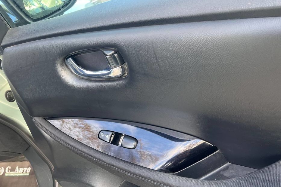 Продам Nissan Leaf 2018 года в Черновцах