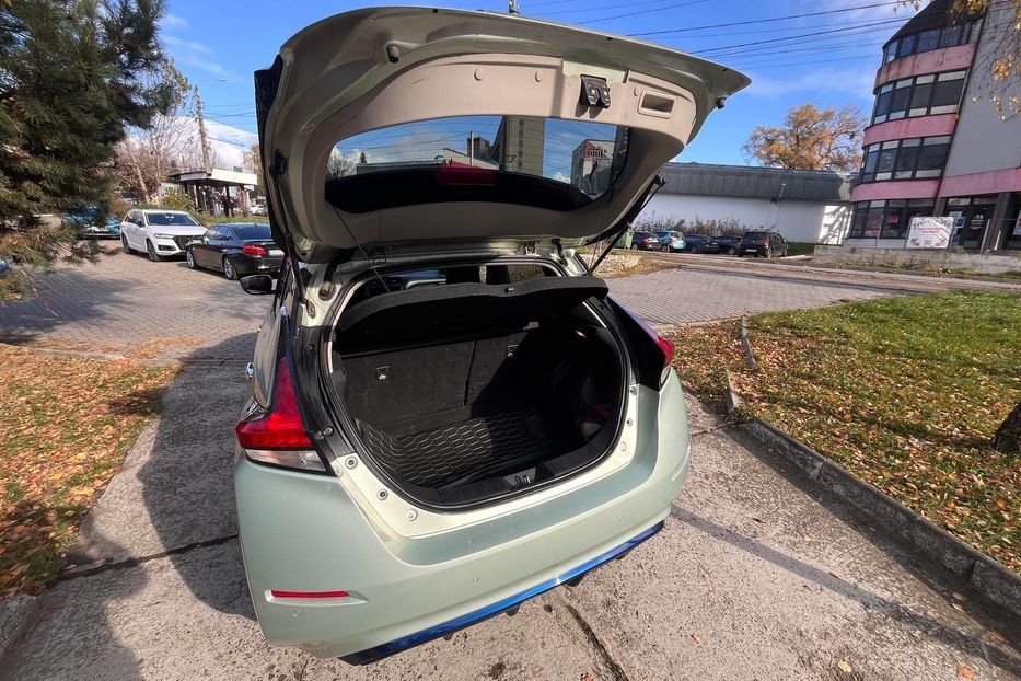 Продам Nissan Leaf 2018 года в Черновцах