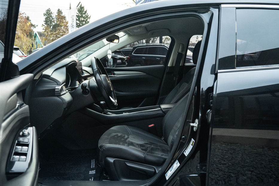 Продам Mazda 6 2018 года в Черновцах