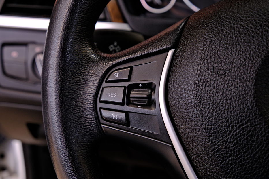 Продам BMW 328 d 2013 года в Одессе