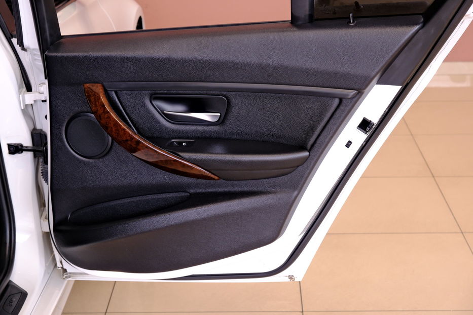 Продам BMW 328 d 2013 года в Одессе