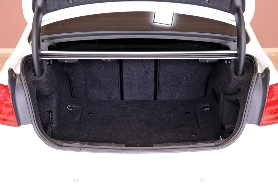 Продам BMW 328 d 2013 года в Одессе