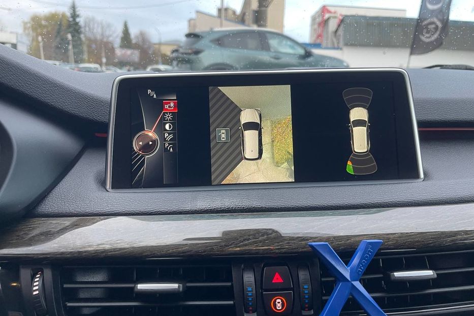 Продам BMW X5 2015 года в Черновцах