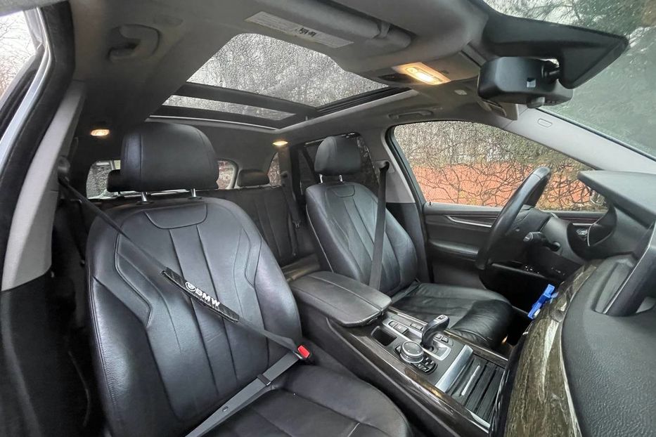 Продам BMW X5 2015 года в Черновцах