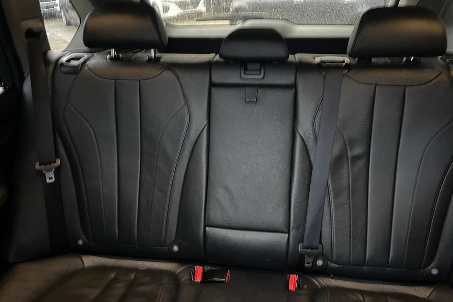 Продам BMW X5 2015 года в Черновцах