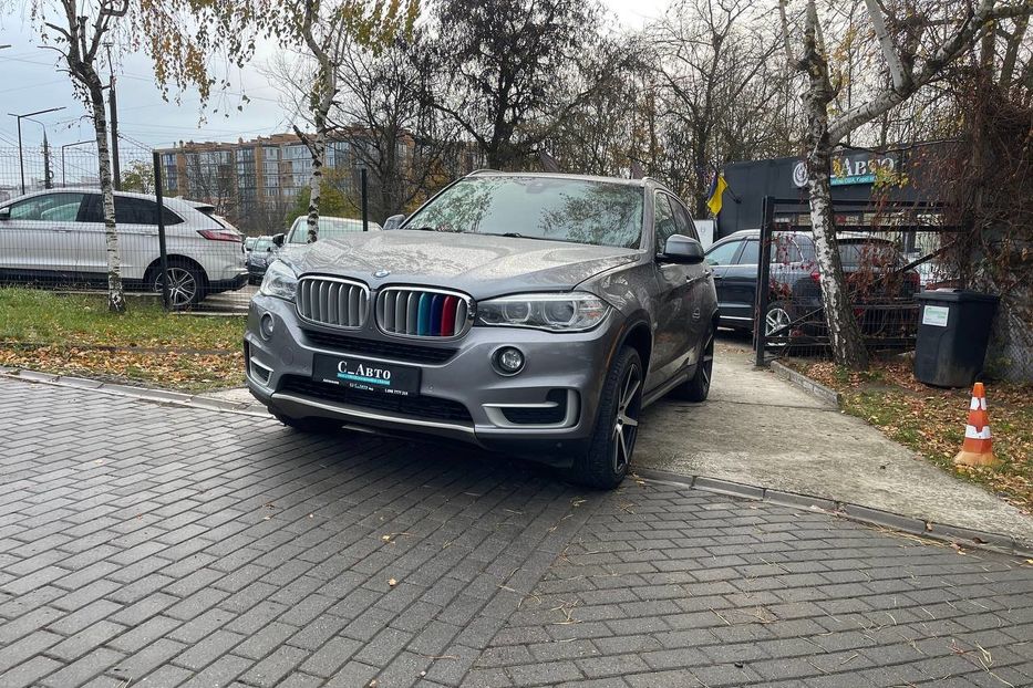 Продам BMW X5 2015 года в Черновцах