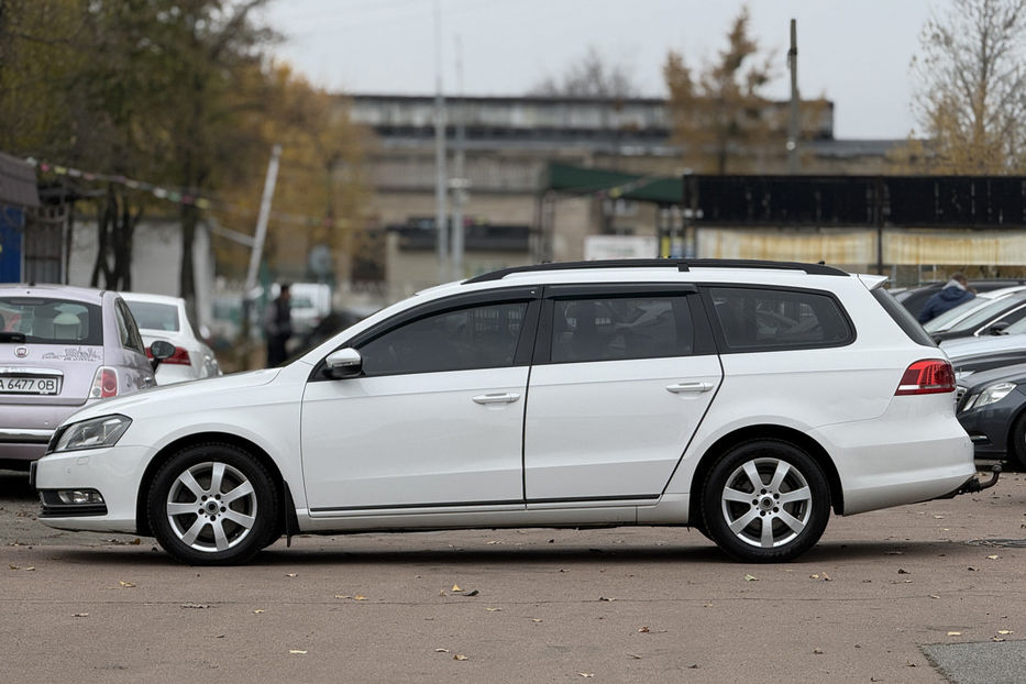 Продам Volkswagen Passat B7 2011 года в Киеве