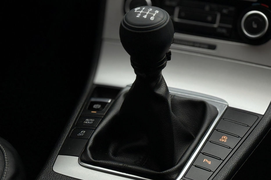 Продам Volkswagen Passat B7 2011 года в Киеве