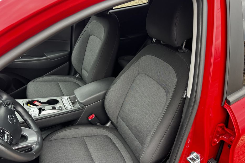 Продам Hyundai Kona 64 KW авто у Львові 2022 года в Львове