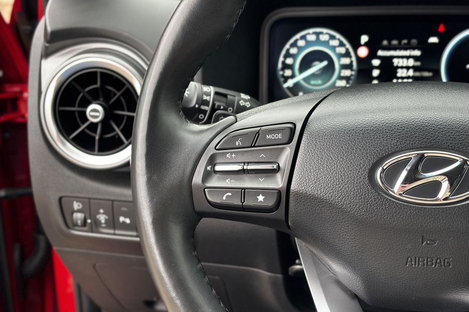 Продам Hyundai Kona 64 KW авто у Львові 2022 года в Львове