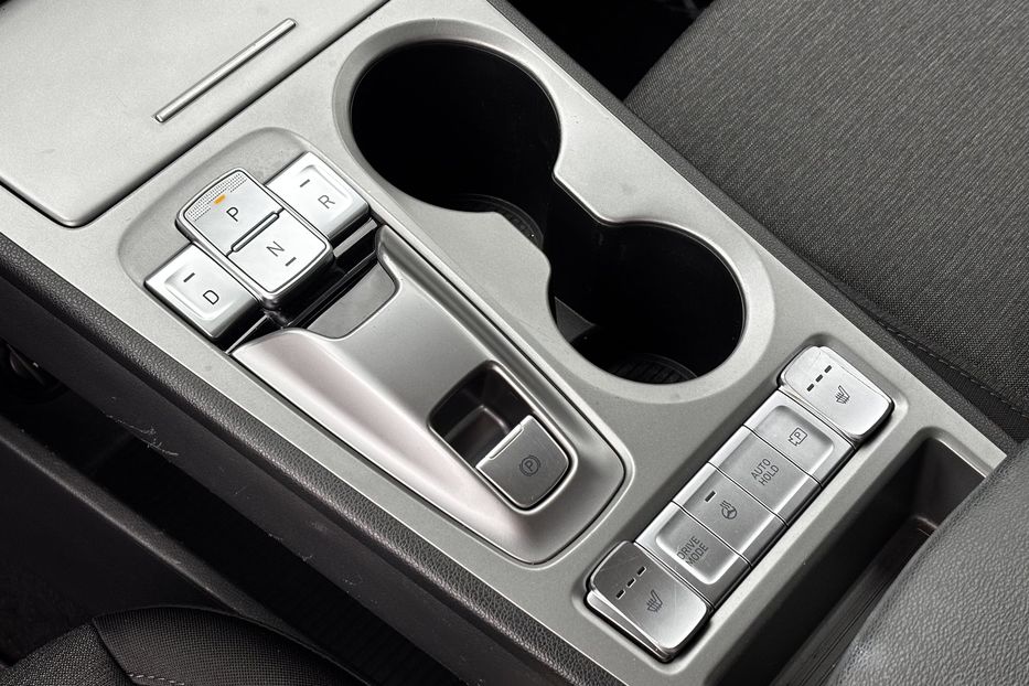 Продам Hyundai Kona 64 KW авто у Львові 2022 года в Львове