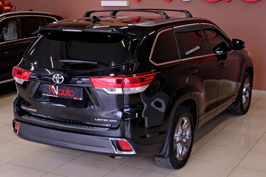 Продам Toyota Highlander 2017 года в Одессе