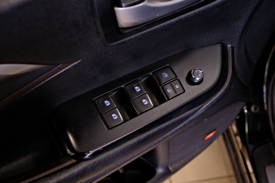 Продам Toyota Highlander 2017 года в Одессе