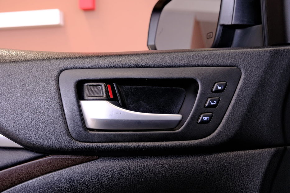 Продам Toyota Highlander 2017 года в Одессе