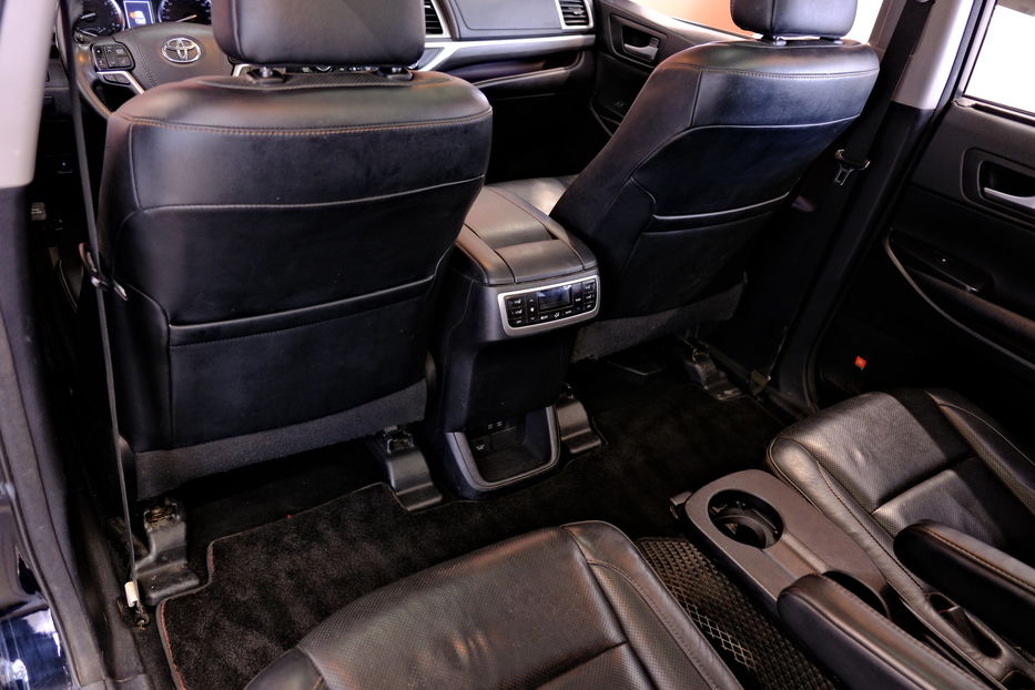 Продам Toyota Highlander 2017 года в Одессе