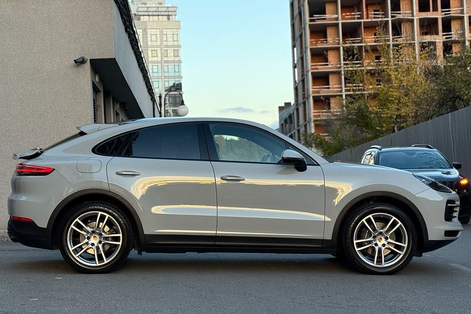 Продам Porsche Cayenne COUPE  2019 года в Киеве