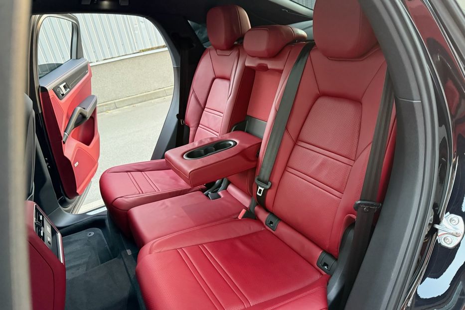 Продам Porsche Cayenne COUPE  2019 года в Киеве